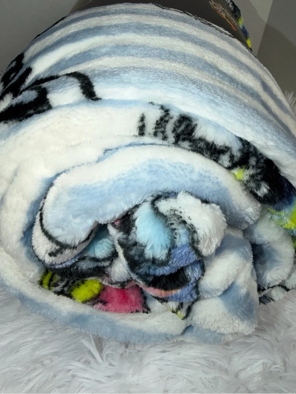 Ed Hardy Blue, White & Neon Yellow Striped Pet Throw